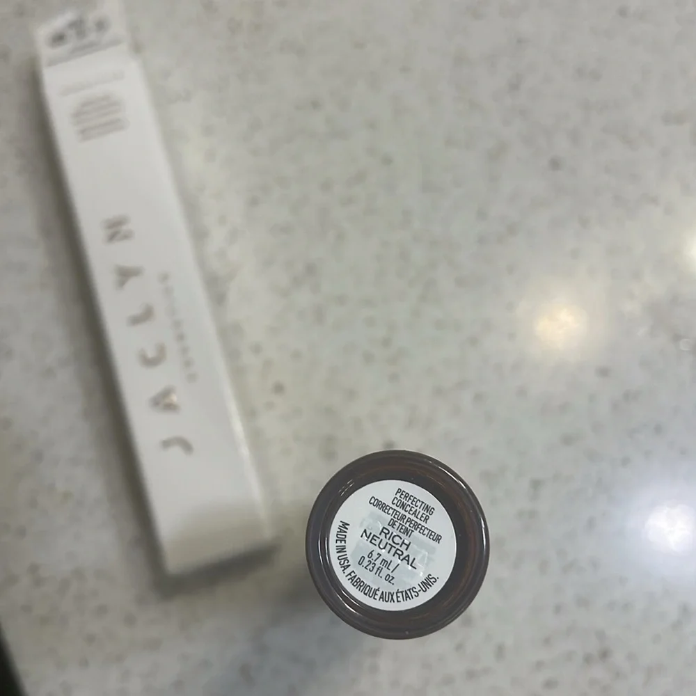 New JACLYN Cosmetics Perfecting Concealer in Rich Neutral ~NIB